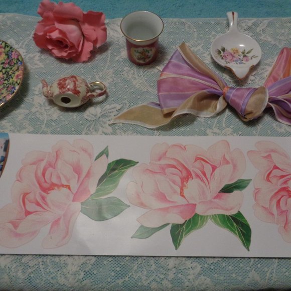 BARBIECORE PAST ROMANCE PORCELAIN, SILK, STICKERS & SUCH LOT - Picture 8 of 11